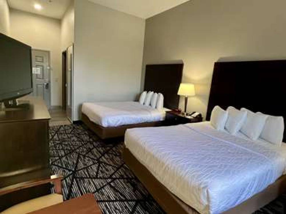 Best Western Plus Hobby Airport Inn & Suites 10