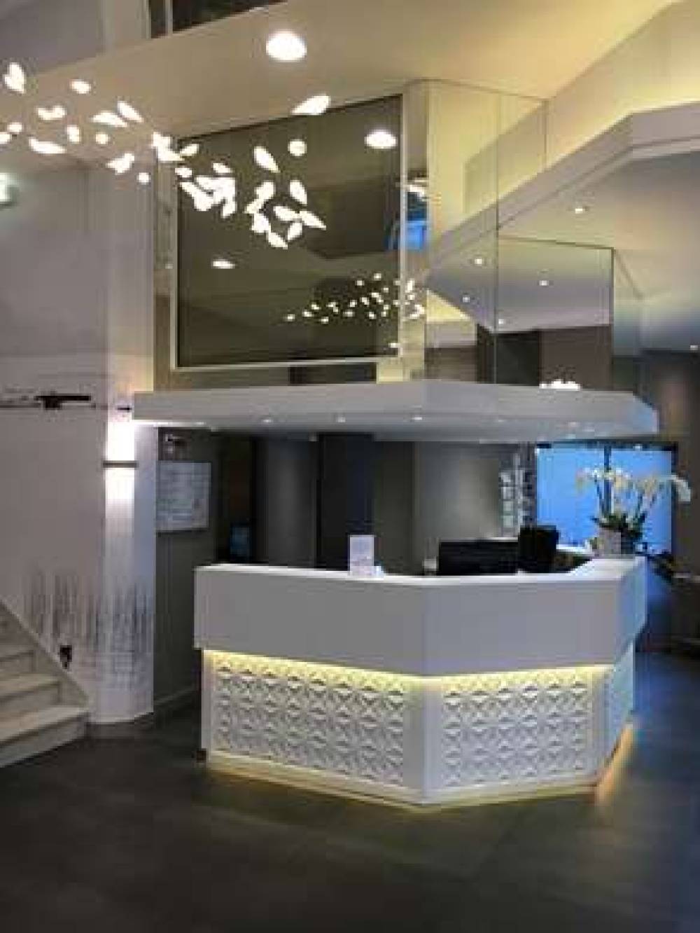 Best Western Plus Hotel Carlton 4