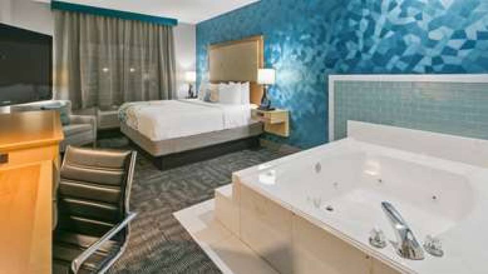 Best Western Plus Houston Atascocita Inn & Suites 3