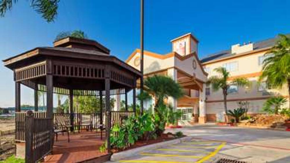 Best Western Plus Houston Atascocita Inn & Suites 10