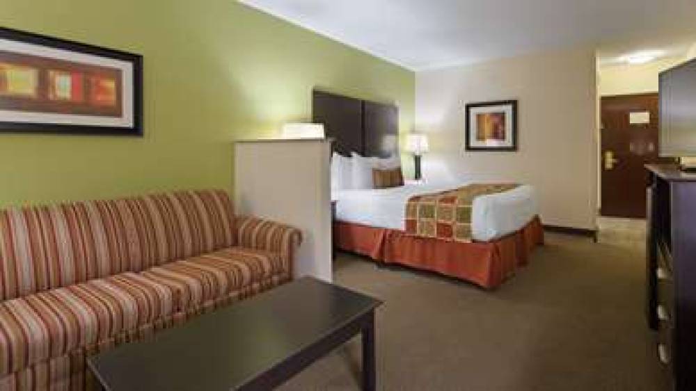 Best Western Plus Huntersville Inn & Suites Near Lake Norman 7