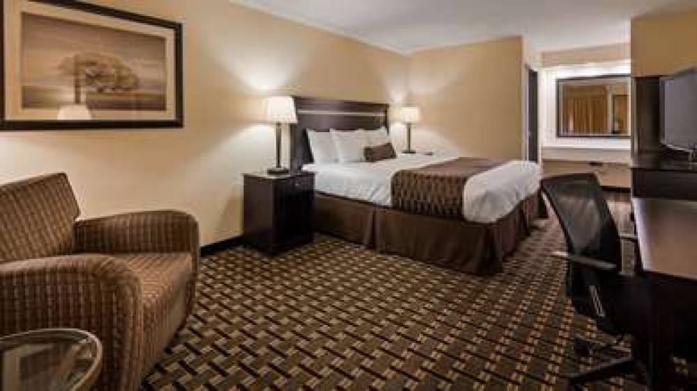 Best Western Plus Inn Of Hayward 8