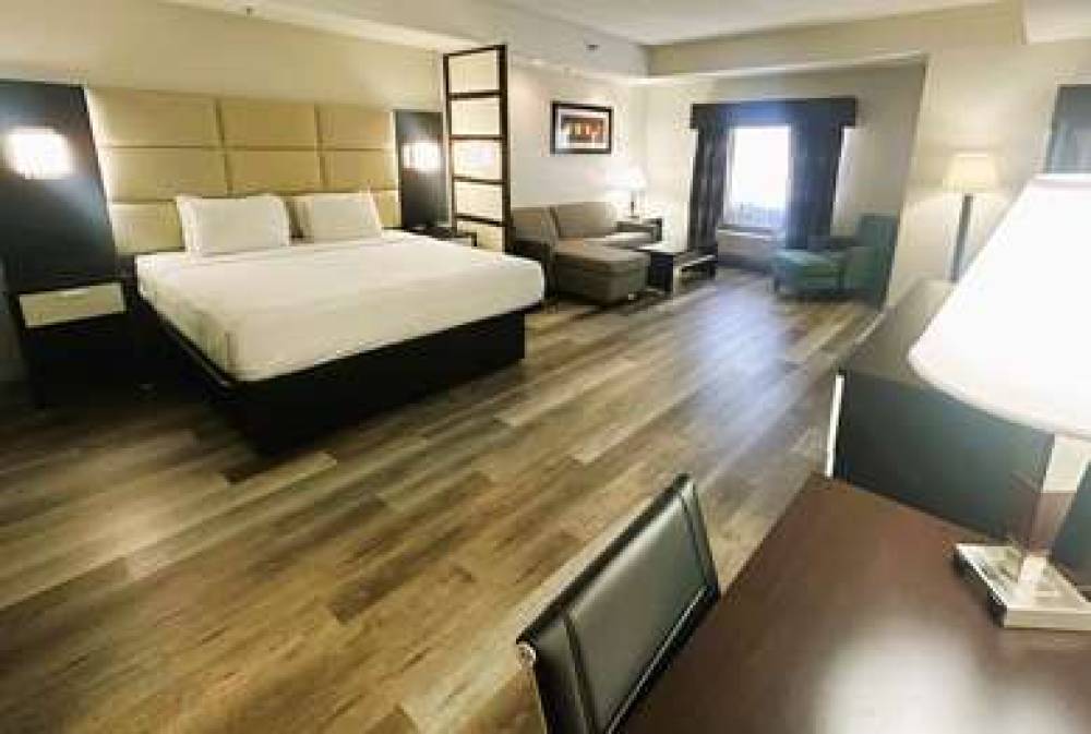 Best Western Plus JFK Inn & Suites 3