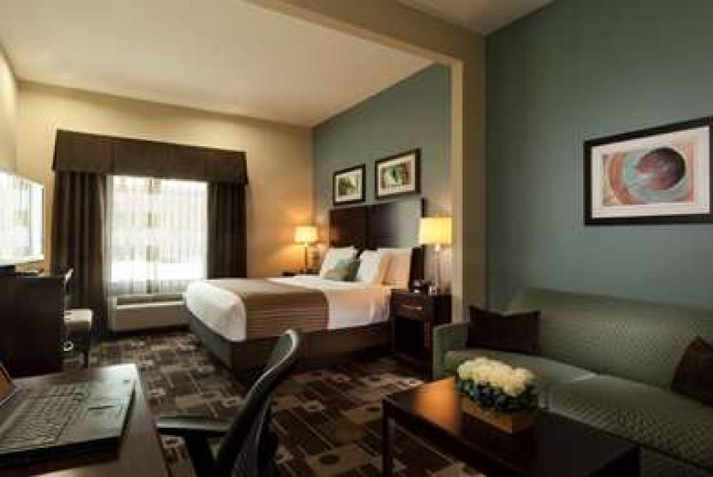 Best Western Plus JFK Inn & Suites 2