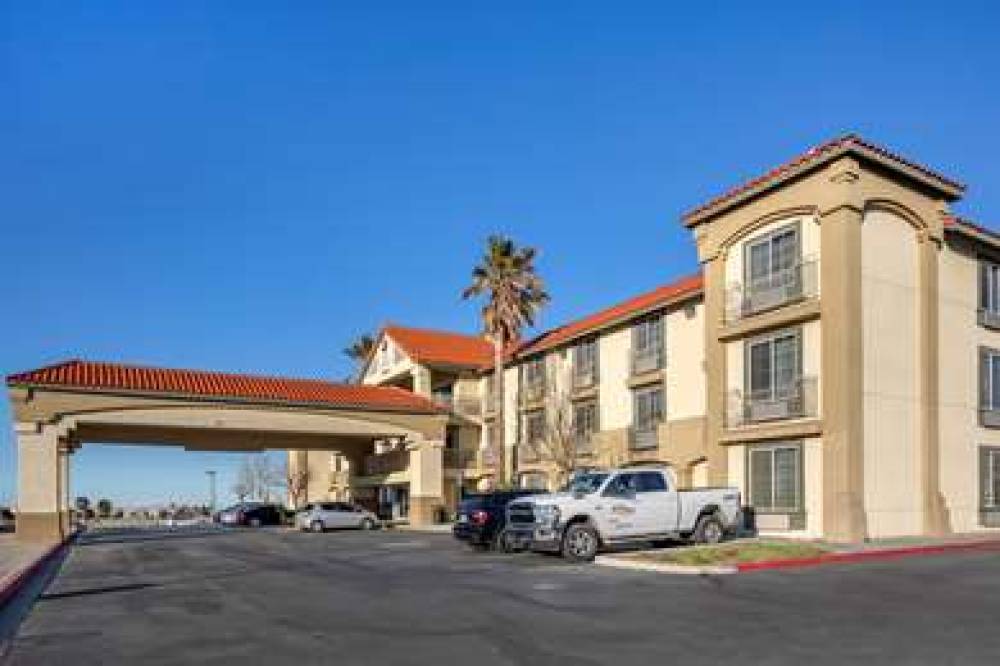 Best Western Plus John Jay Inn & Suites 1