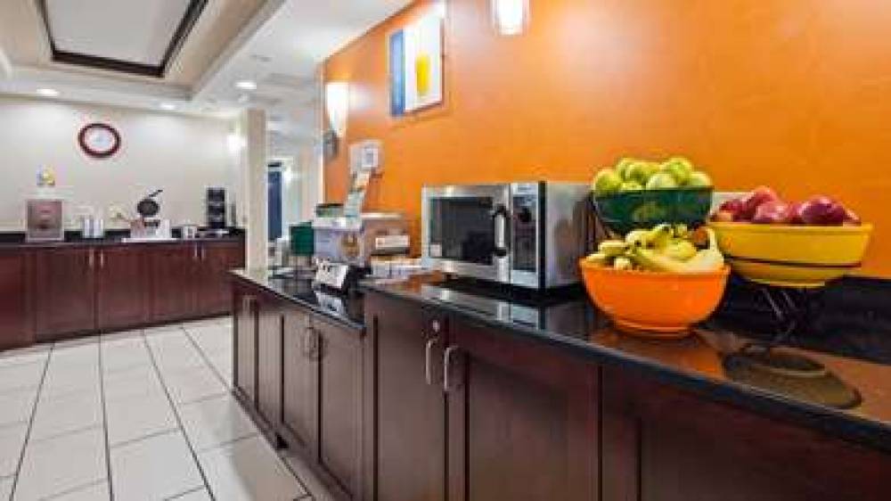 Best Western Plus Keene Hotel 7