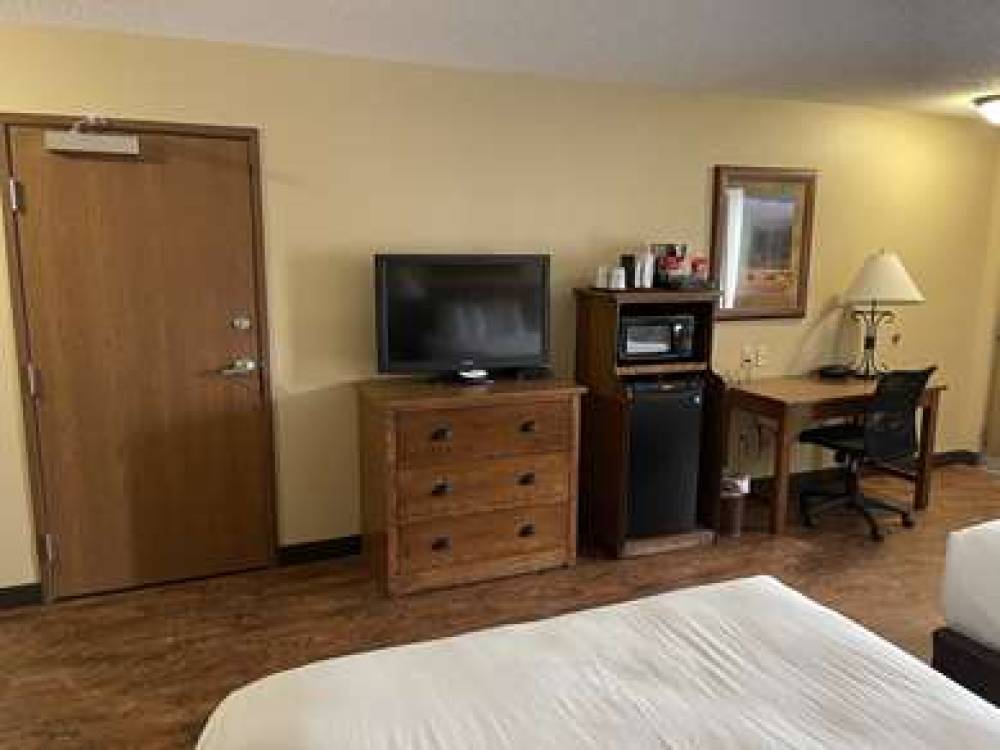 Best Western Plus Kelly Inn & Suites 2