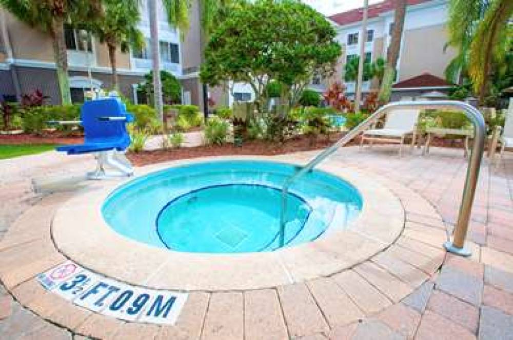 Best Western Plus Kissimmee-Lake Buena Vista South Inn & Suites 3