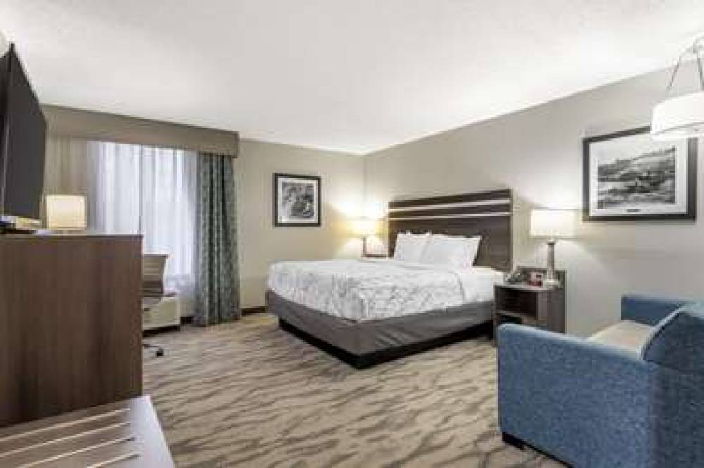 Best Western Plus Knoxville Cedar Bluff 1