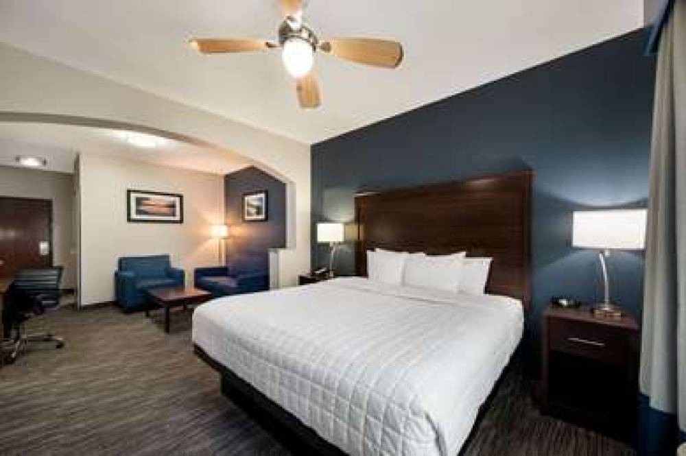 Best Western Plus Lake Dallas Inn & Suites 6