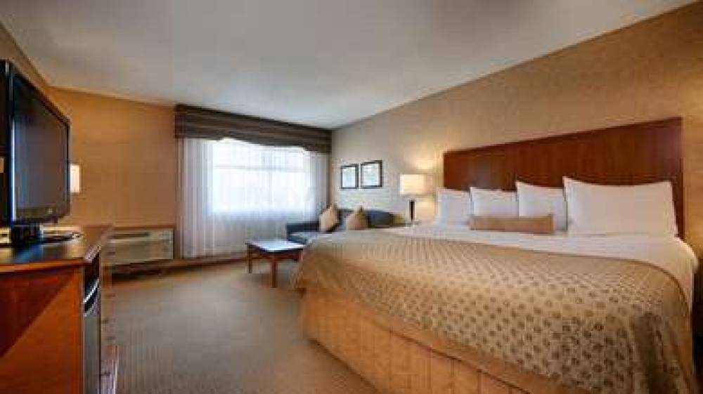 Best Western Plus Langley Inn 4