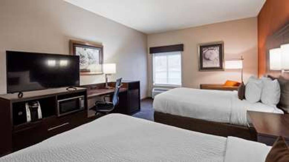 Best Western Plus Lee's Summit Hotel & Suites 3