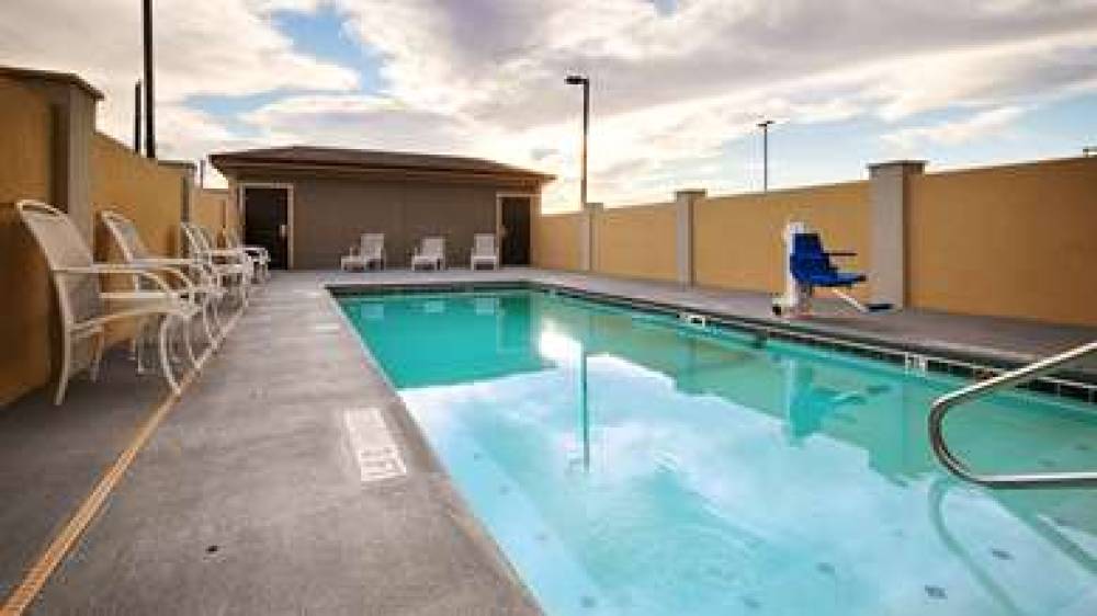 Best Western Plus Lonestar Inn & Suites 3