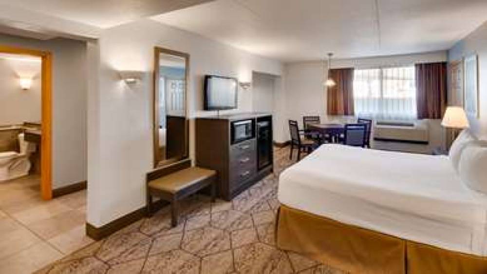 Best Western Plus Longbranch Hotel & Convention Center 6