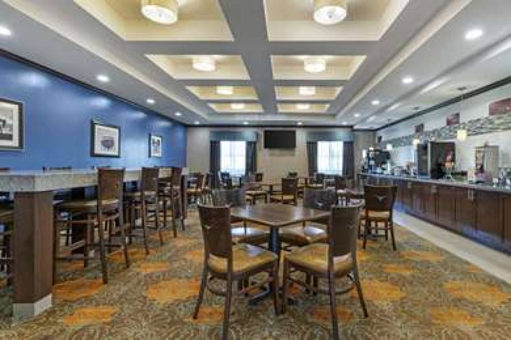 Best Western Plus Longhorn Inn & Suites 5