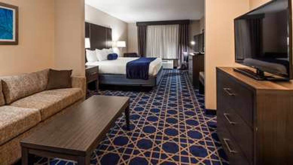 Best Western Plus Longview - University Hotel 6