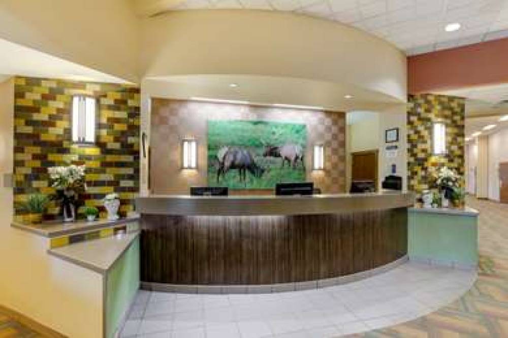 Best Western Plus Loveland Inn 8