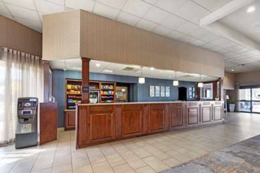 Best Western Plus Madison-Huntsville Hotel 7