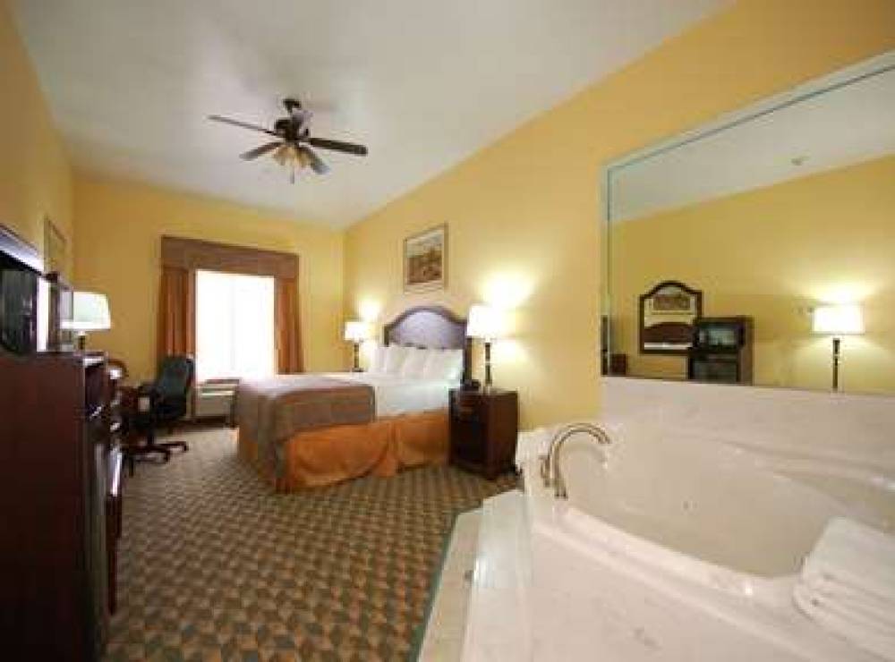 Best Western Plus Manvel Inn & Suites 7