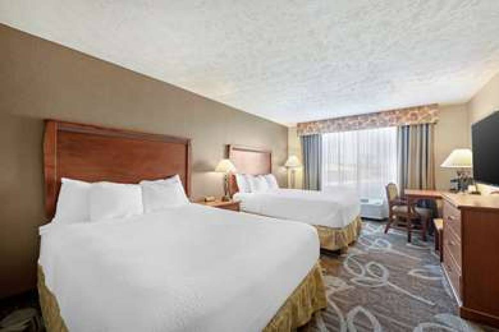 Best Western Plus Mid Nebraska Inn & Suites 3