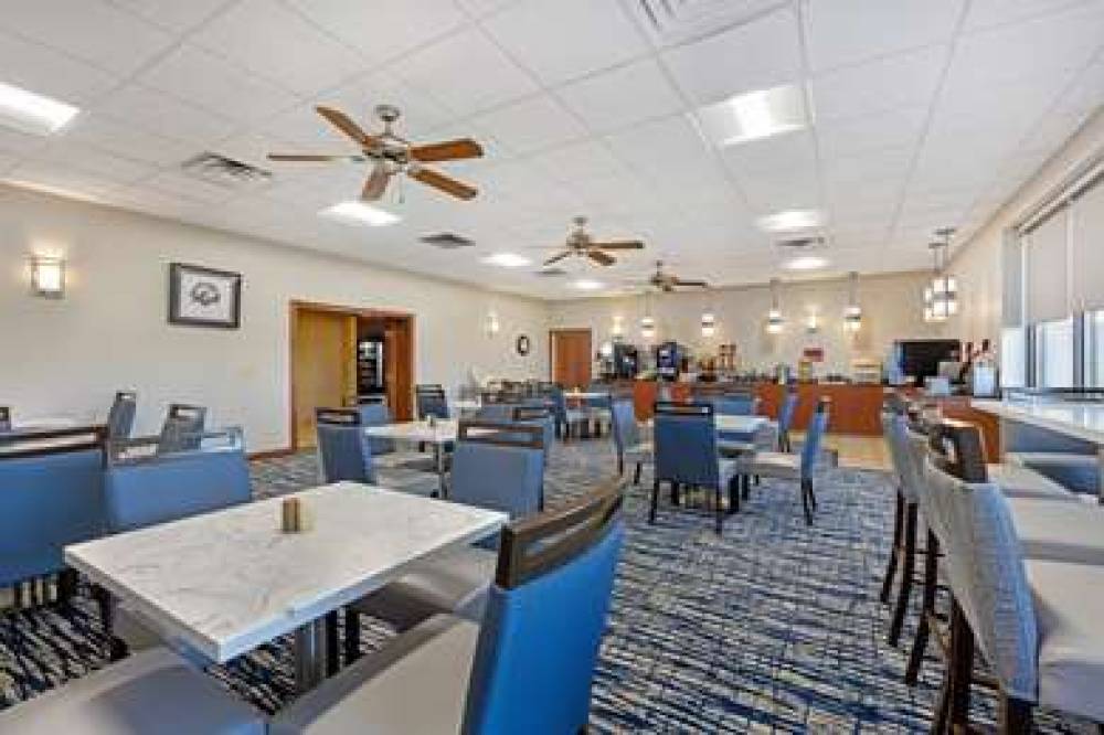 Best Western Plus Mid Nebraska Inn & Suites 5