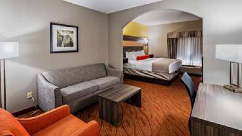 Best Western Plus Midwest City Inn & Suites 7