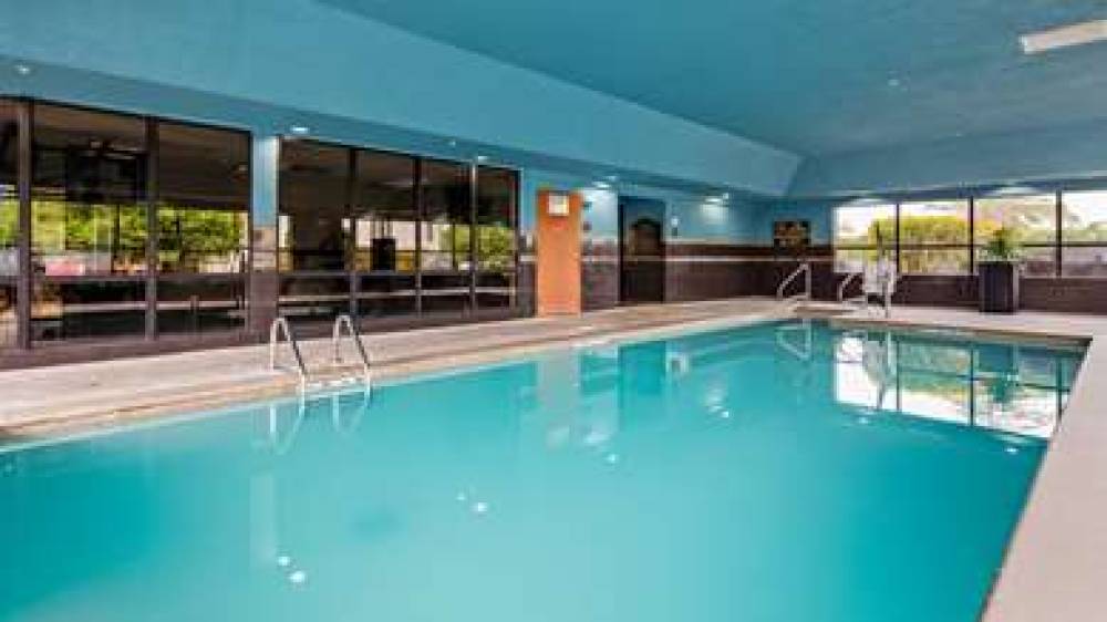 Best Western Plus Midwest City Inn & Suites 8