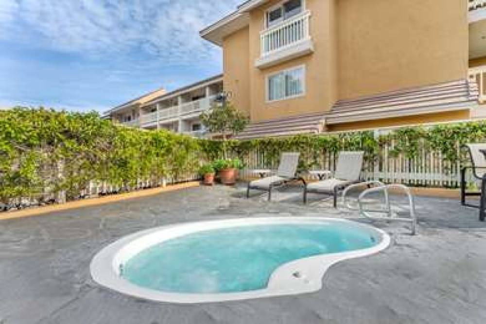 Best Western Plus Monterey Inn 5