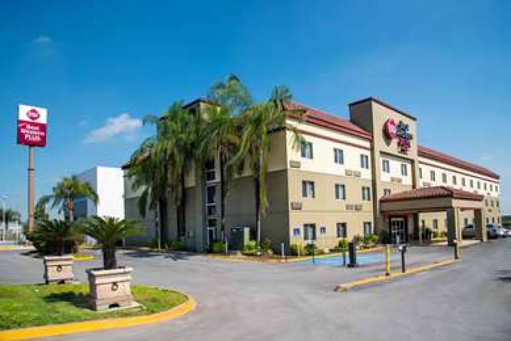 Best Western Plus Monterrey Airport 2