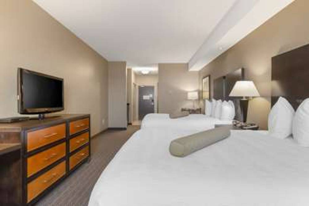 Best Western Plus Moose Jaw 8