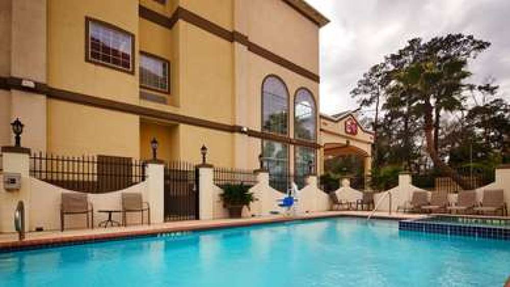 Best Western Plus New Caney Inn & Suites 4