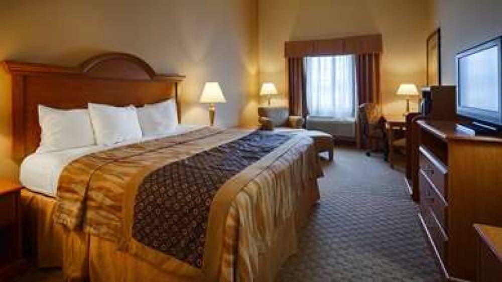 Best Western Plus New Caney Inn & Suites 6