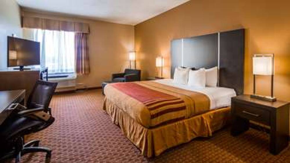 Best Western Plus North Houston Inn & Suites 8