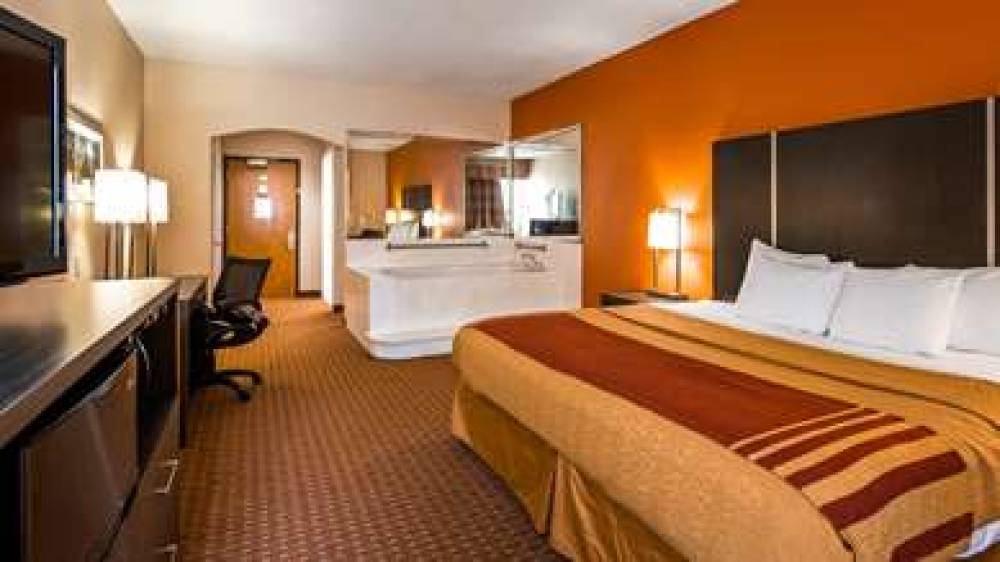 Best Western Plus North Houston Inn & Suites 6