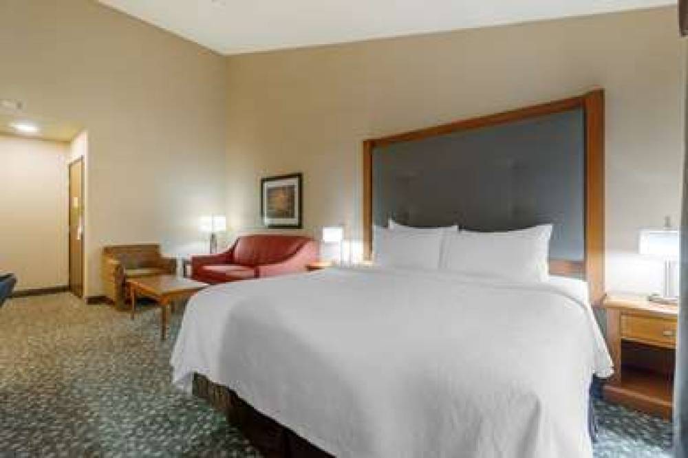 Best Western Plus Oak Harbor Hotel & Conference Center 8