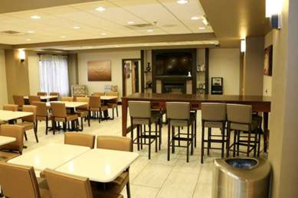 Best Western Plus Omaha Airport Inn 5