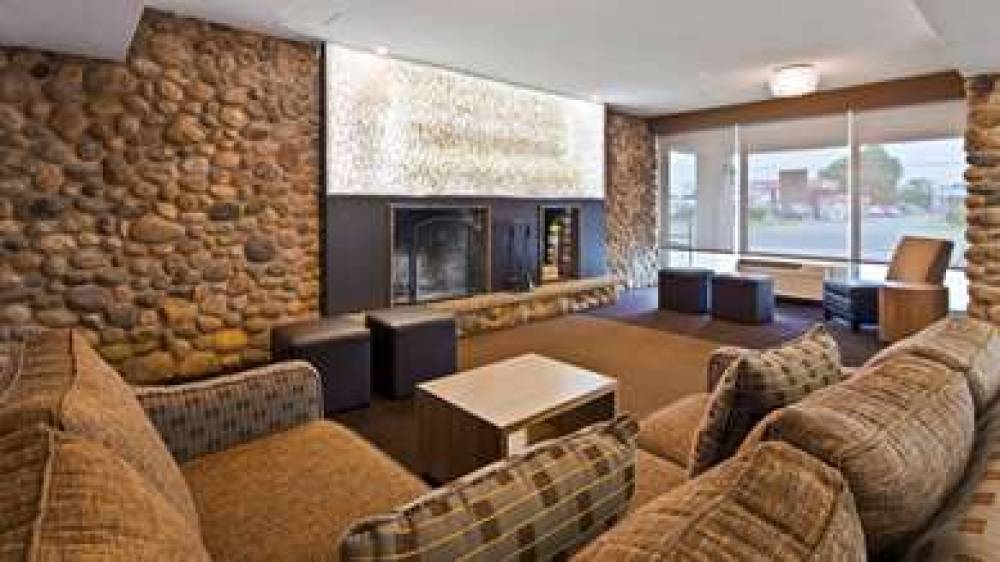 Best Western Plus Ottawa Kanata Hotel & Conference Centre 8