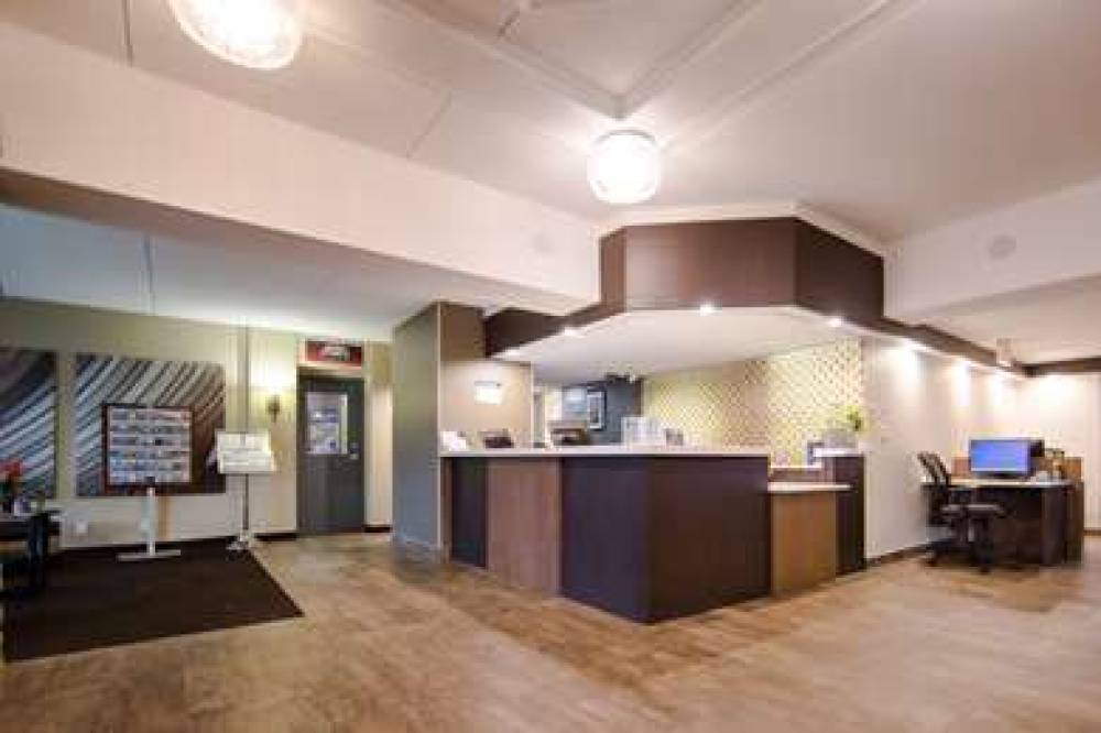 Best Western Plus Ottawa Kanata Hotel & Conference Centre 3