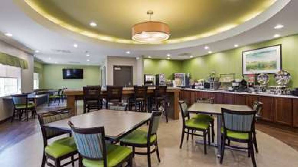 Best Western Plus Patterson Park Inn 5