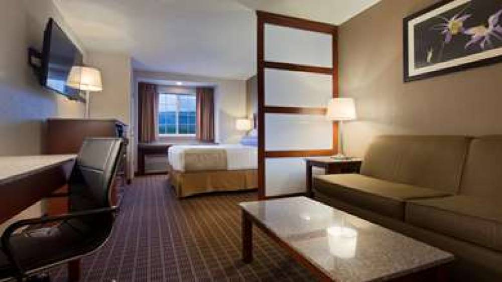 Best Western Plus Peak Vista Inn & Suites 6