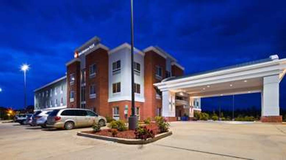 Best Western Plus Philadelphia Choctaw Hotel And Suites