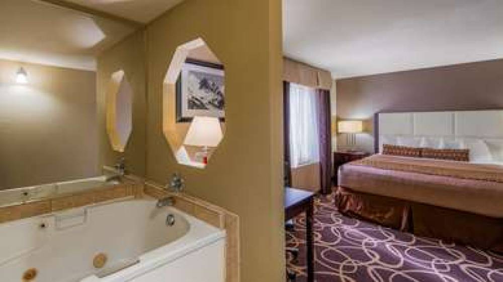 Best Western Plus Pioneer Park Inn 9