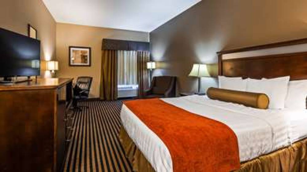 Best Western Plus Prairie Inn 8