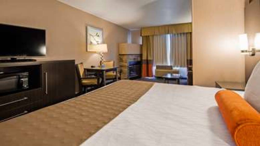 Best Western Plus Rama Inn & Suites 8