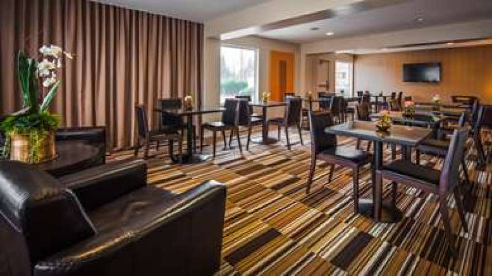 Best Western Plus Rancho Cordova Inn 7