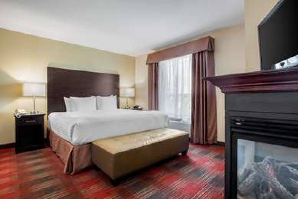 Best Western Plus Red Deer Inn & Suites 10