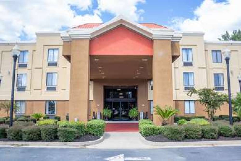 Best Western Plus Richmond Hill Inn 1