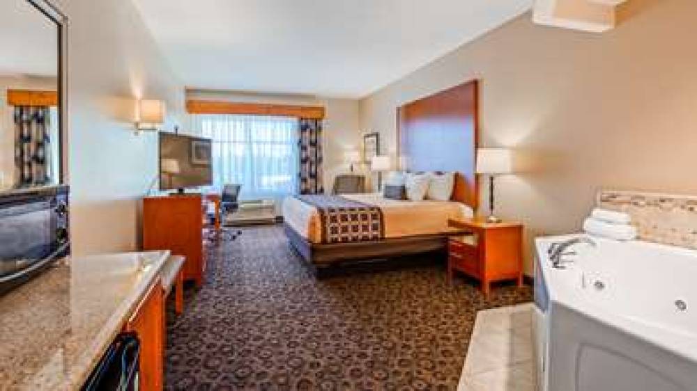 Best Western Plus Rose City Conference Center Inn 5