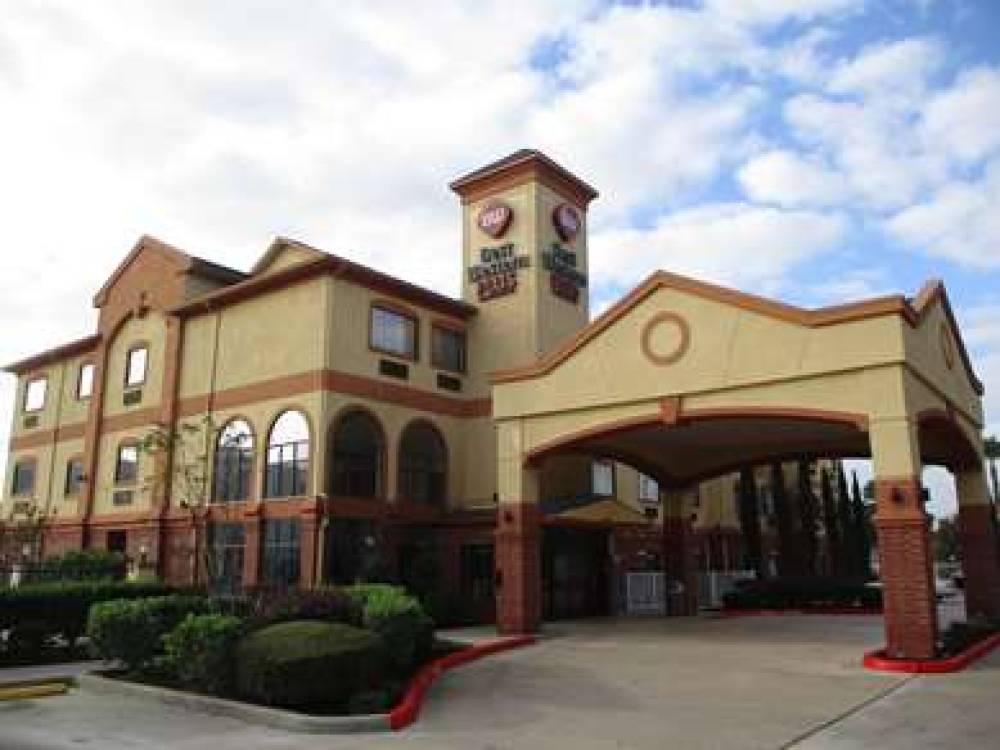 Best Western Plus Sam Houston Inn & Suites