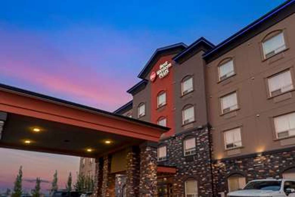 Best Western Plus Sherwood Park Inn & Suites 2